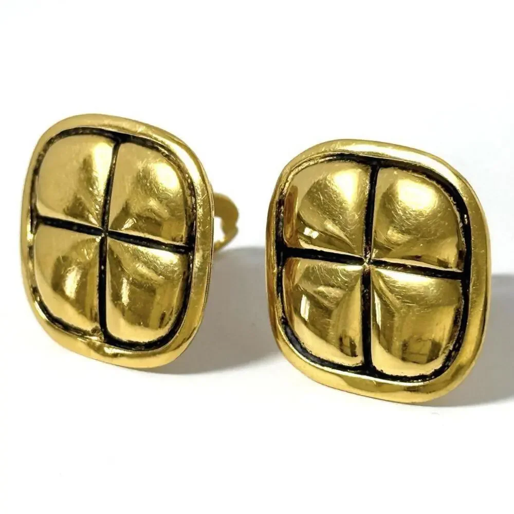 CHANEL Vintage Earrings